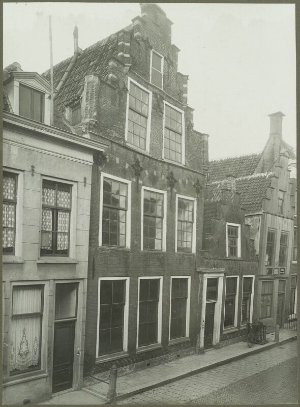 Sonnega in Nederland