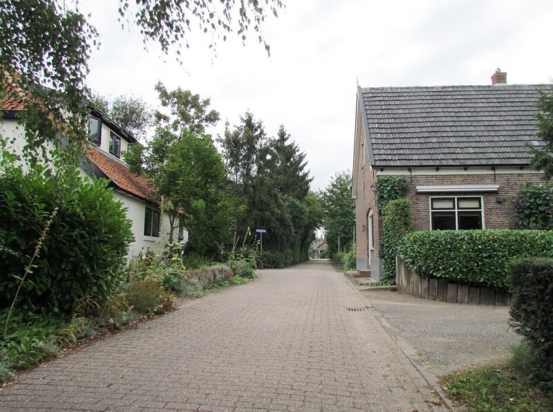 Steenenkamer in Nederland